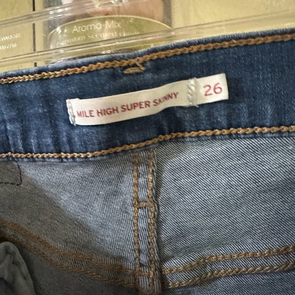 EUC Levis Mile High Super Skinny Jeggings - Picture 10 of 15